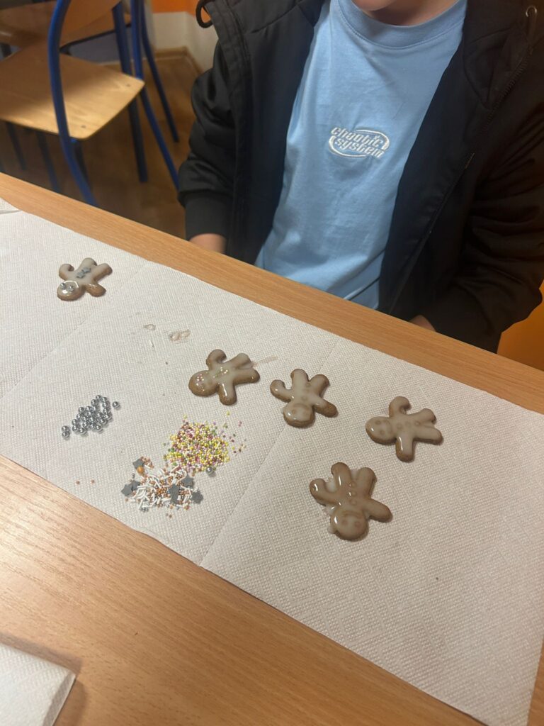 WhatsApp Image 2025-12-18 at 17.42.03